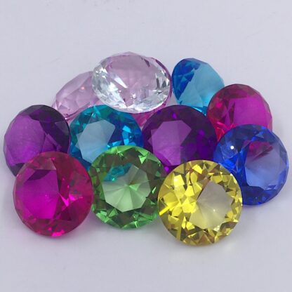 Diamanter 8 forskellige farver 4 cm