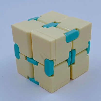 Infinity cube pastelfarvet gul Fidget Toy