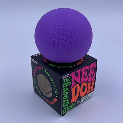 nee doh the groovy glob samling af stressbolde sjove og kvalitets bolde i lilla farve