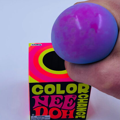 color change nee doh farveskift tofufyld skum stressbold needoh sjov legetøj fra sjovdk 3 farver såsom blå til pink