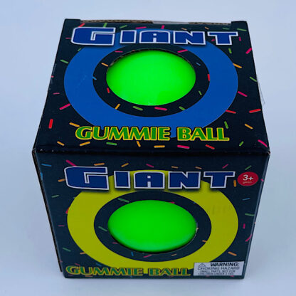 giant gummy ball gigantisk gummi bold en kæmpe bold der er stretchy og sticky I 4 farve varianter der er en stor stressbold som er sjov og underholdende smaa gaver grøn