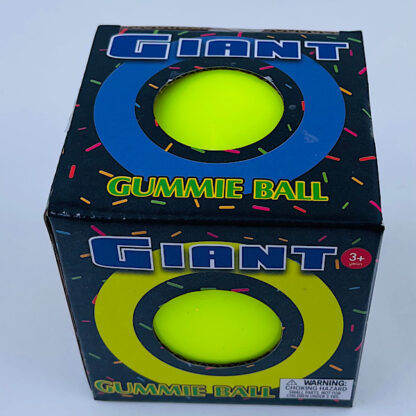 giant gummy ball gigantisk gummi bold en kæmpe bold der er stretchy og sticky I 4 farve varianter der er en stor stressbold som er sjov og underholdende smaa gaver limegrøn