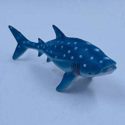 haj havdyr vildedyr rovdyr lyseblå med prikker