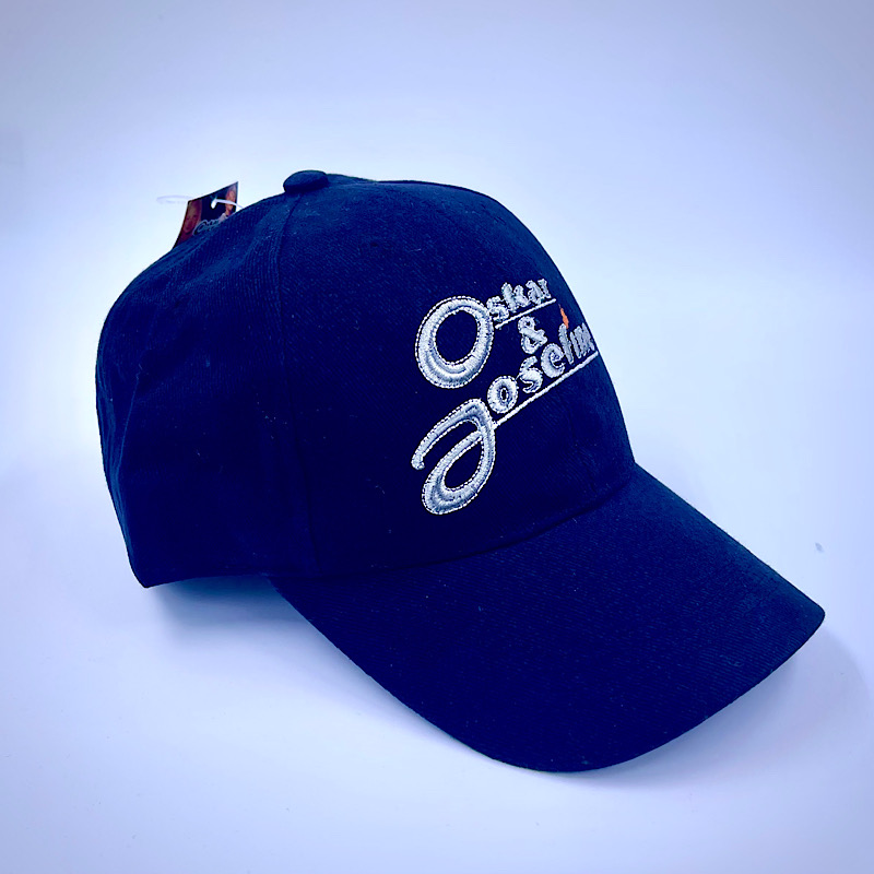 “Oskar og Josefine” sort kasket Julekalender Pakkekalender Kalendergaver